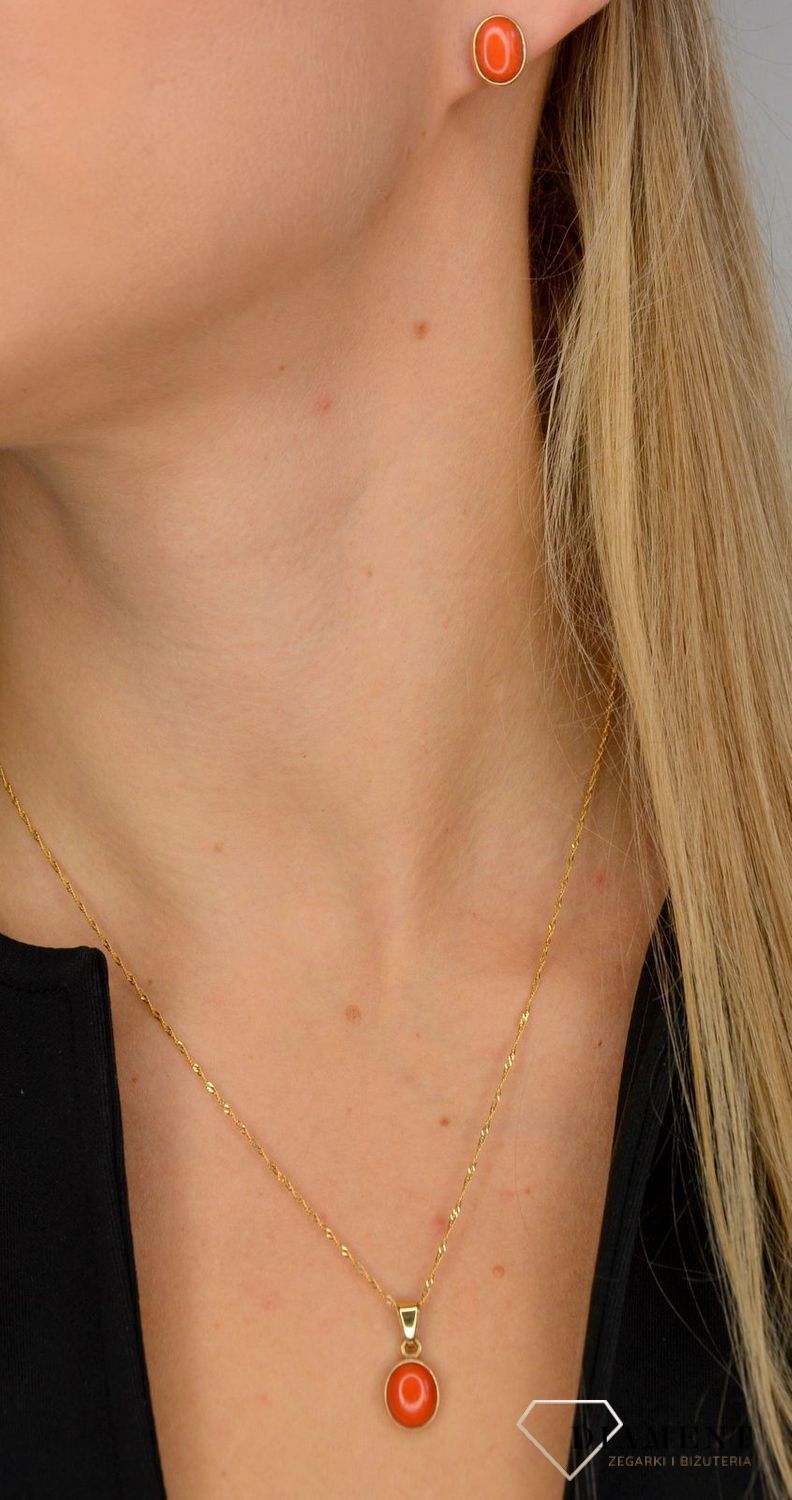 Złote kolczyki Diament 585 koral z zapięciem typu sztyfty DIA-KLC-1377-585.jpg