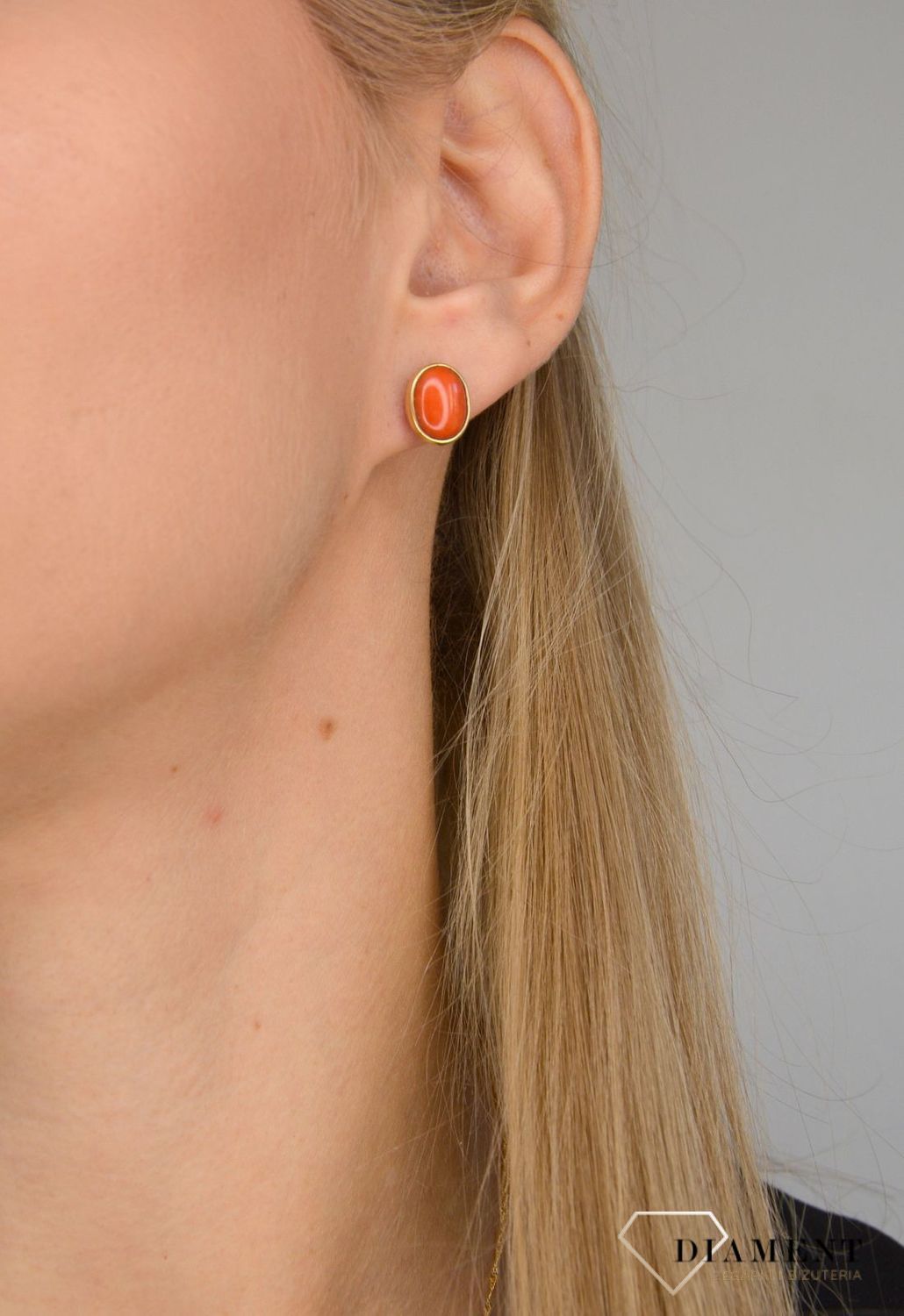 Złote kolczyki Diament 585 koral z zapięciem typu sztyfty DIA-KLC-1377-585.jpg