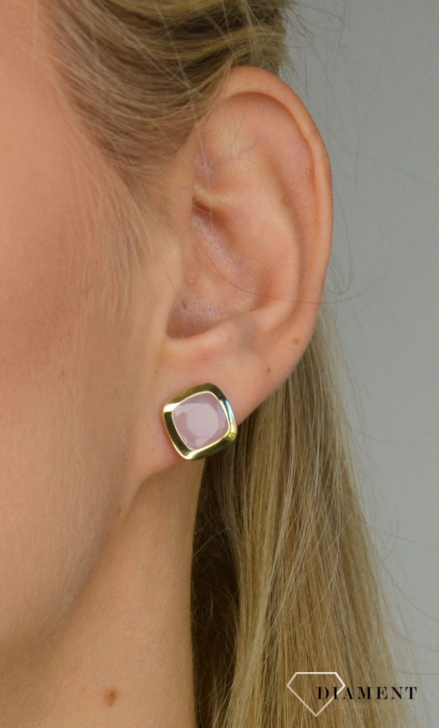 Złote kolczyki 585 kwarc różowy w zaokrąglonym kwadracie DIA-KLC-1381-585.jpg