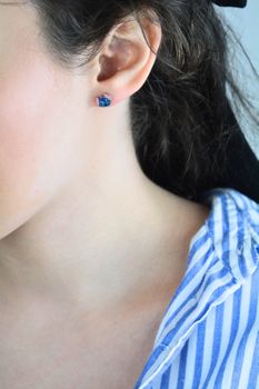 Srebrne kolczyki dziecięce 925 Lilo i Stitch – kolorowa emalia (1).jpg