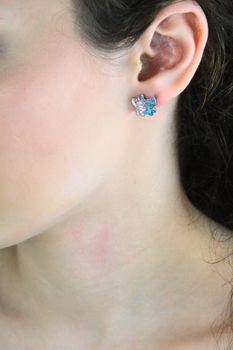 Kolczyki dziecięce Lilo & Stich 925 – srebro emaliowane, na sztyfcie  Biżuteria dziecięca (1).jpg