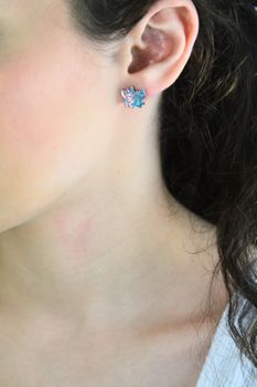 Kolczyki dziecięce Lilo & Stich 925 – srebro emaliowane, na sztyfcie  Biżuteria dziecięca (2).jpg