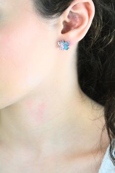 Kolczyki dziecięce Lilo & Stich 925 – srebro emaliowane, na sztyfcie  Biżuteria dziecięca (4).jpg