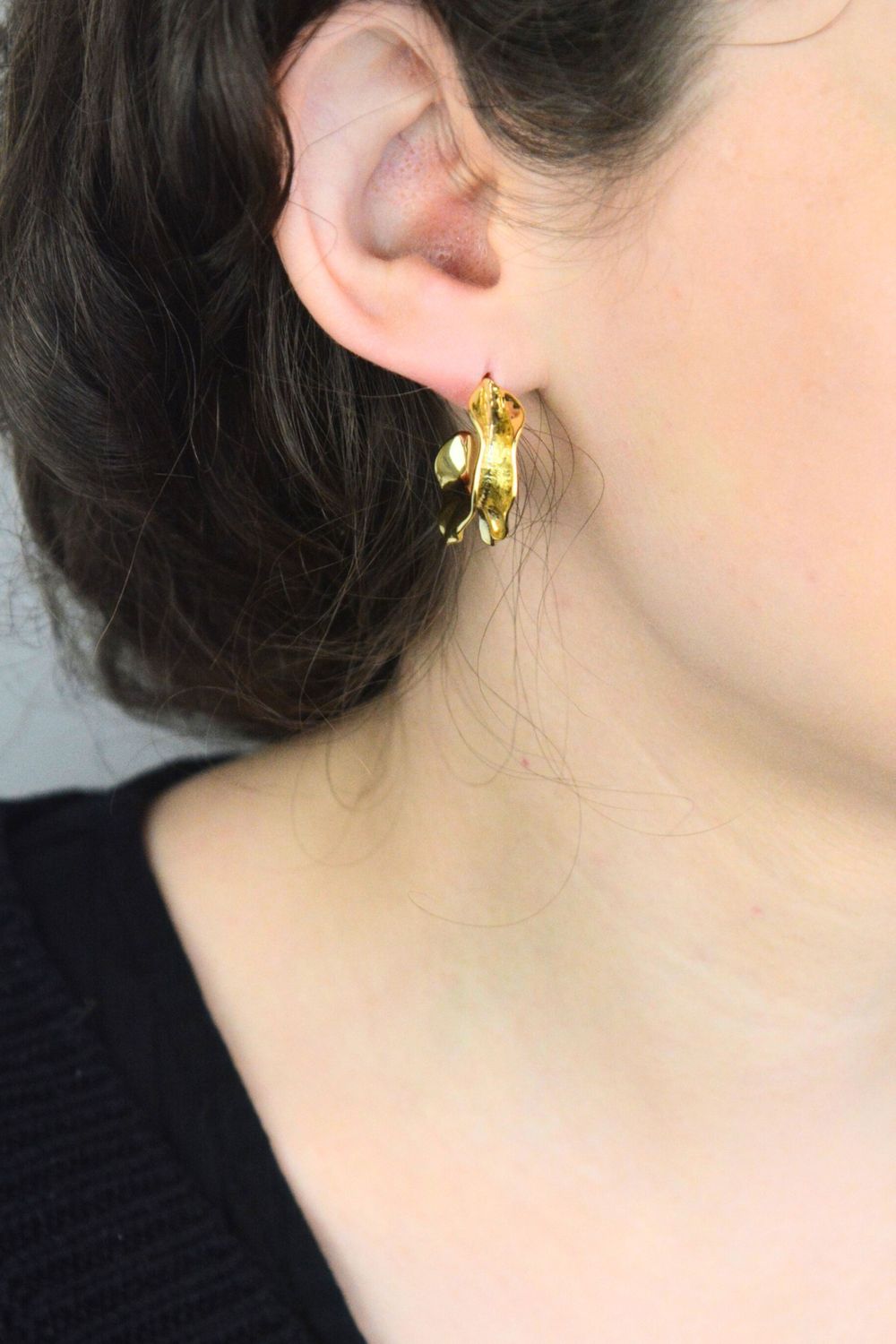 Srebrne pozłacane kolczyki damskie 925 koła o nieregularnej powierzchni DIA-KLC-13934Z-925.jpg