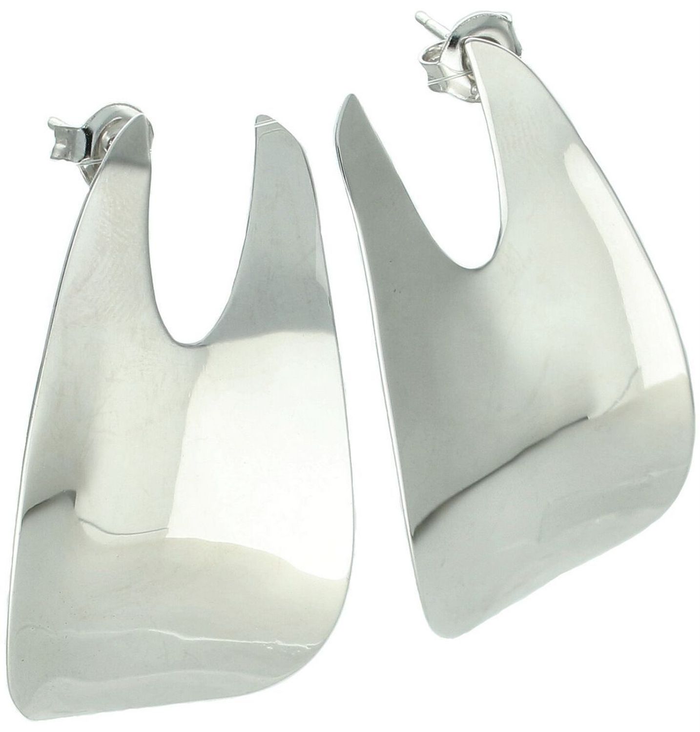 Nowoczesne kolczyki srebrne próby 925 o geometrycznym kształcie. Model DIA-KLC-13935-925 – duże, gładkie kolczyki z zapięciem na sztyft. Długość 4,3 cm, szerokość 2,5 cm. Stylowe, eleganckie i 1.jpg