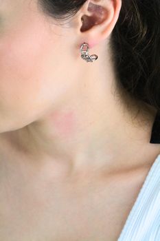 srebrne kolczyki, kolczyki 925, kolczyki półkola, kolczyki srebrne zdobione, kolczyki na sztyft, (3).jpg