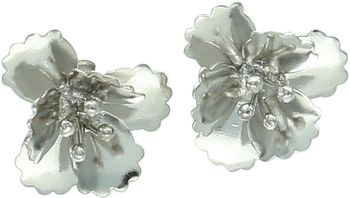 Urocze kolczyki damskie ze srebra próby 925 w kształcie wypukłych kwiatków. Model DIA-KLC-13941-925 z zapięciem na sztyft. Wielkość 1,3 cm, waga 1,10 g. Delikatne, kobiece i ponadczasowe – 1.jpg