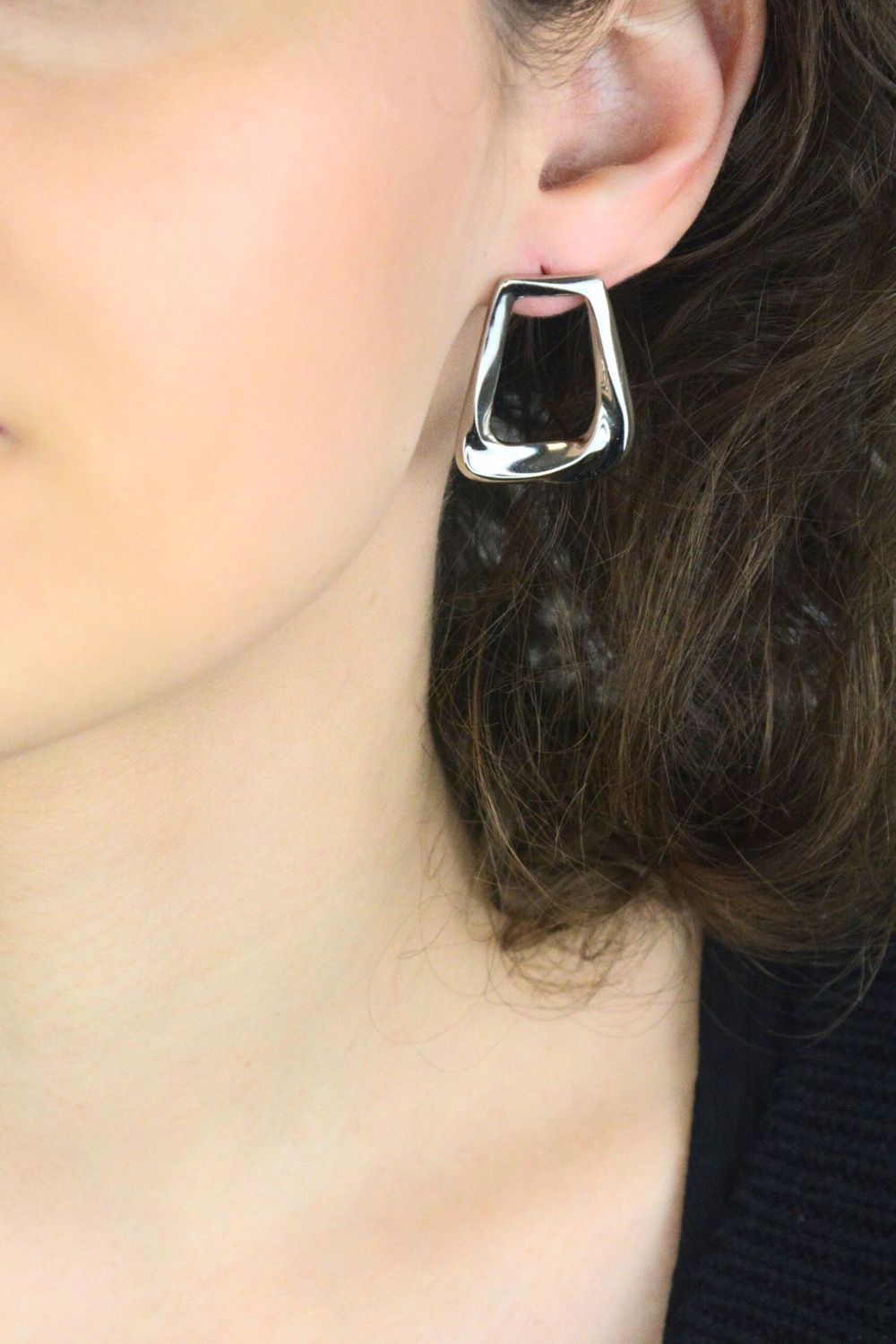 Srebrne kolczyki damskie 925 geometryczne DIA-KLC-13944-925.jpg