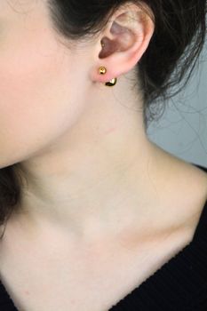 srebrne kolczyki, kolczyki pozłacane, kolczyki 925, złocone kolczyki, kolczyki dwie kulki, minimalis (2).jpg