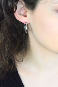 srebrne kolczyki, kolczyki 925, kolczyki koła, kolczyki srebrne koła, kolczyki zapięcie szarnir (2).jpg