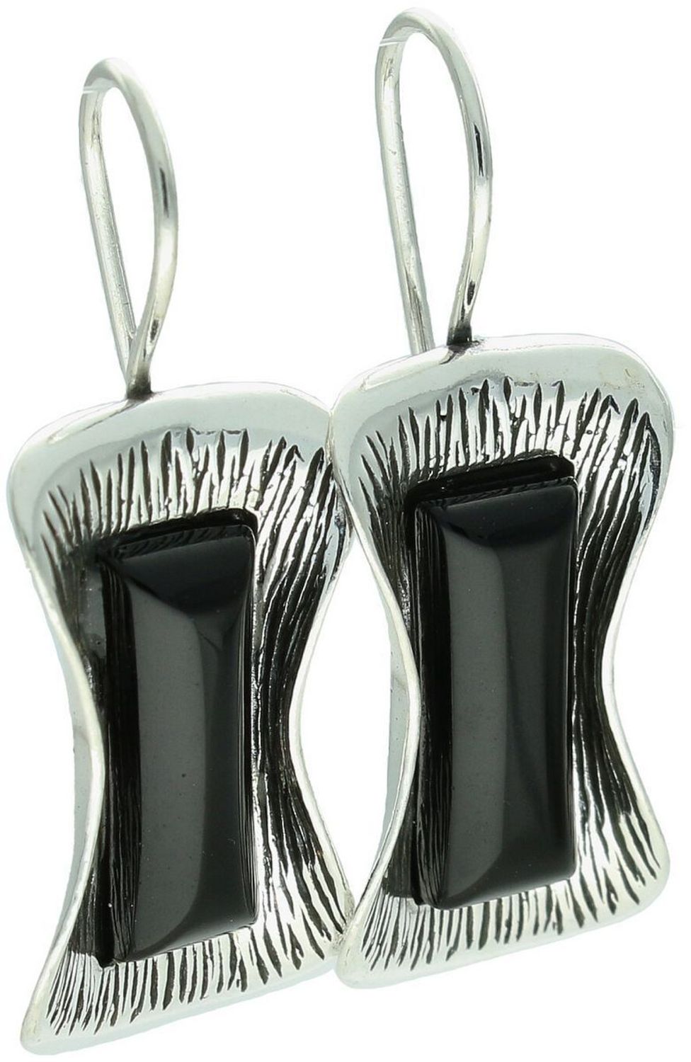 Eleganckie kolczyki srebrne próby 925 w kształcie prostokątów, zdobione naturalnymi onyksami. Model DIA-KLC-13997-925, długość 3,7 cm, szerokość 1,3 cm, waga 5,20 g. Idealny dodatek 1.jpg