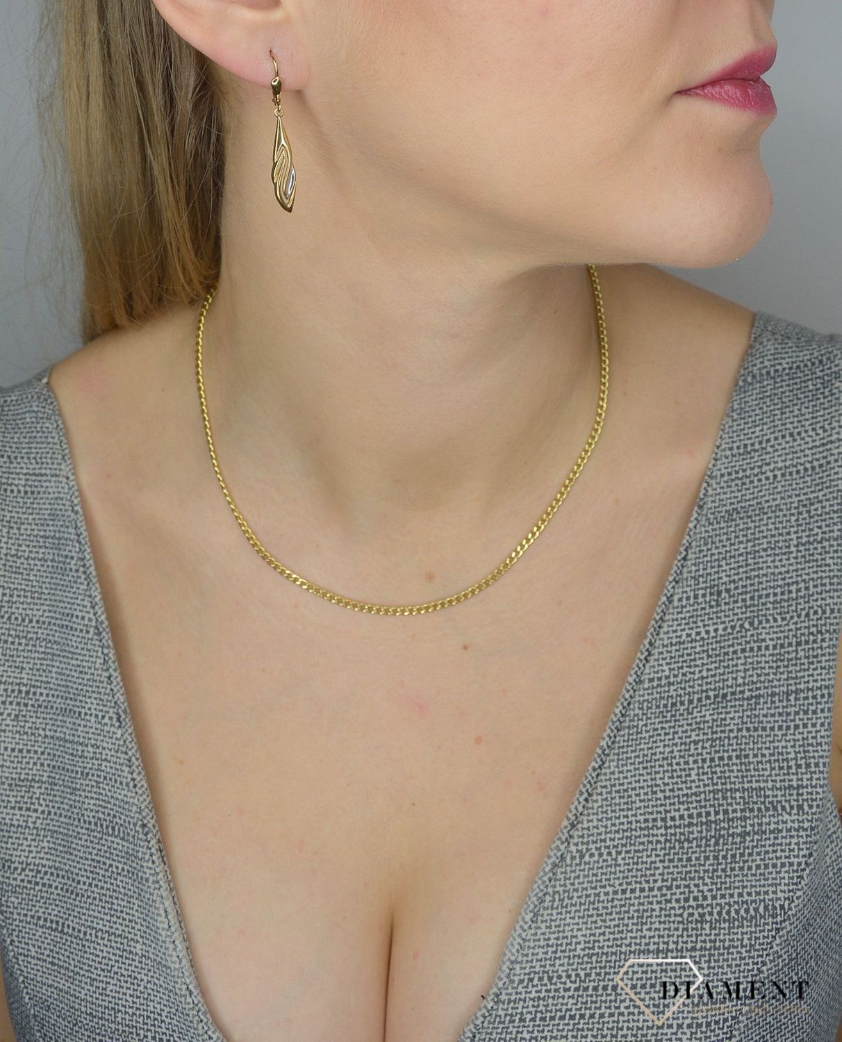 Złote kolczyki 333 wiszące DIA-KLC-1401-333.jpg