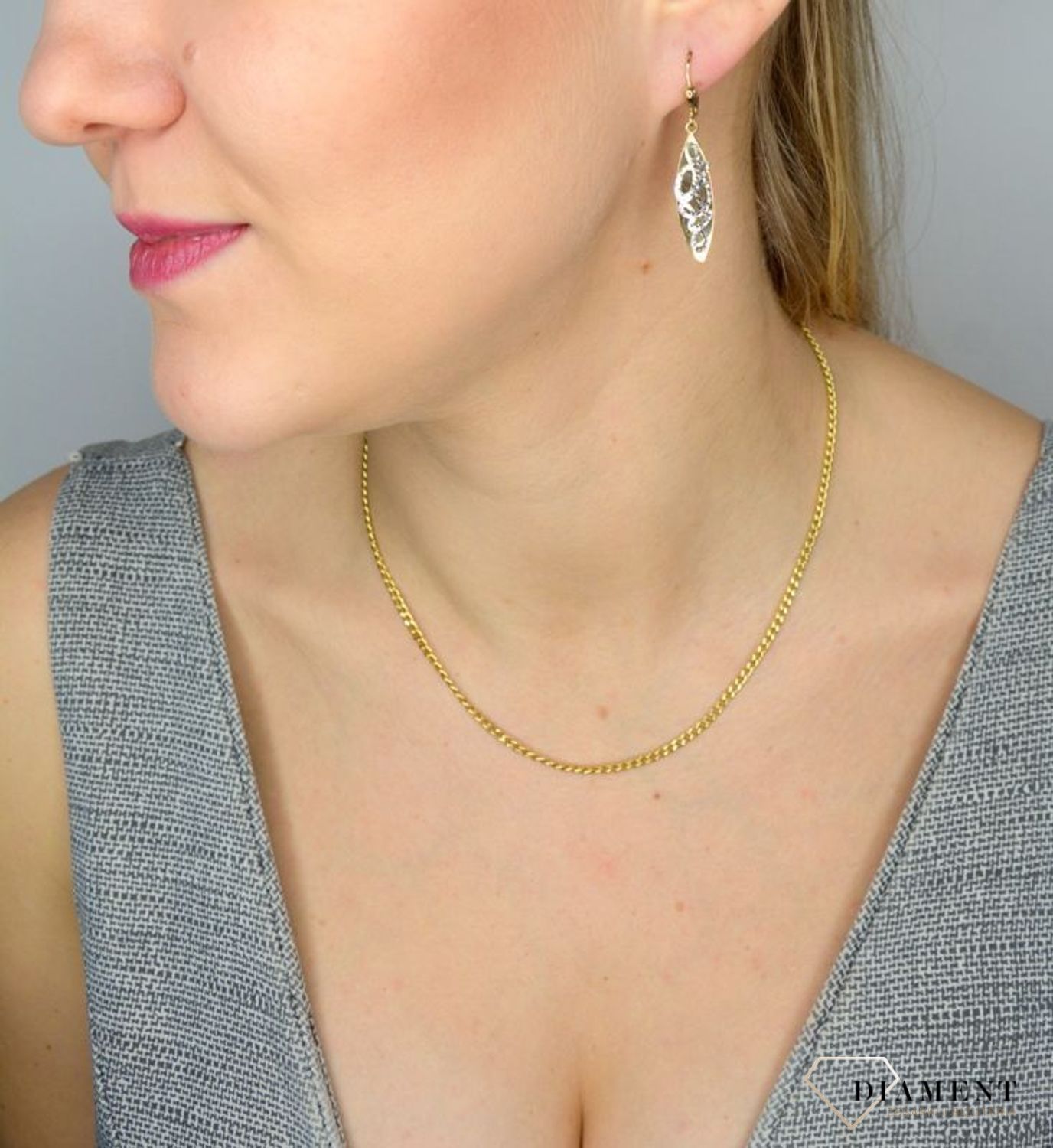 Złote kolczyki 333 wiszące zdobione blaszki DIA-KLC-1405-333.jpg