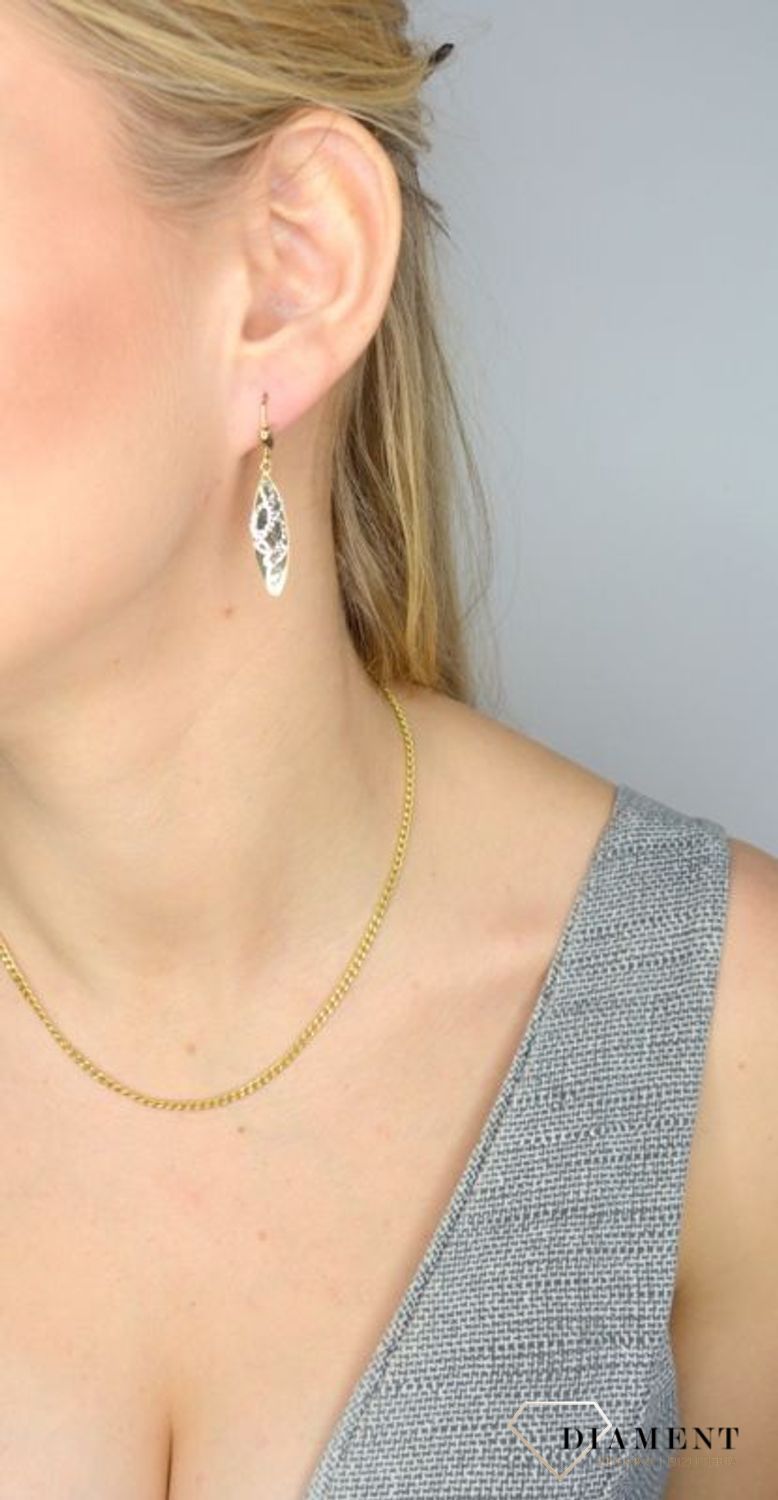 Złote kolczyki 333 wiszące zdobione blaszki DIA-KLC-1405-333.jpg