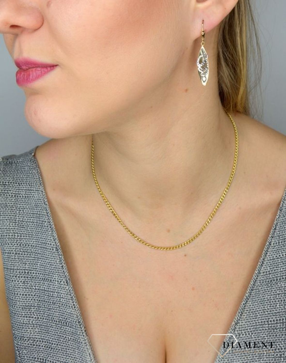 Złote kolczyki 333 wiszące zdobione blaszki DIA-KLC-1405-333.jpg