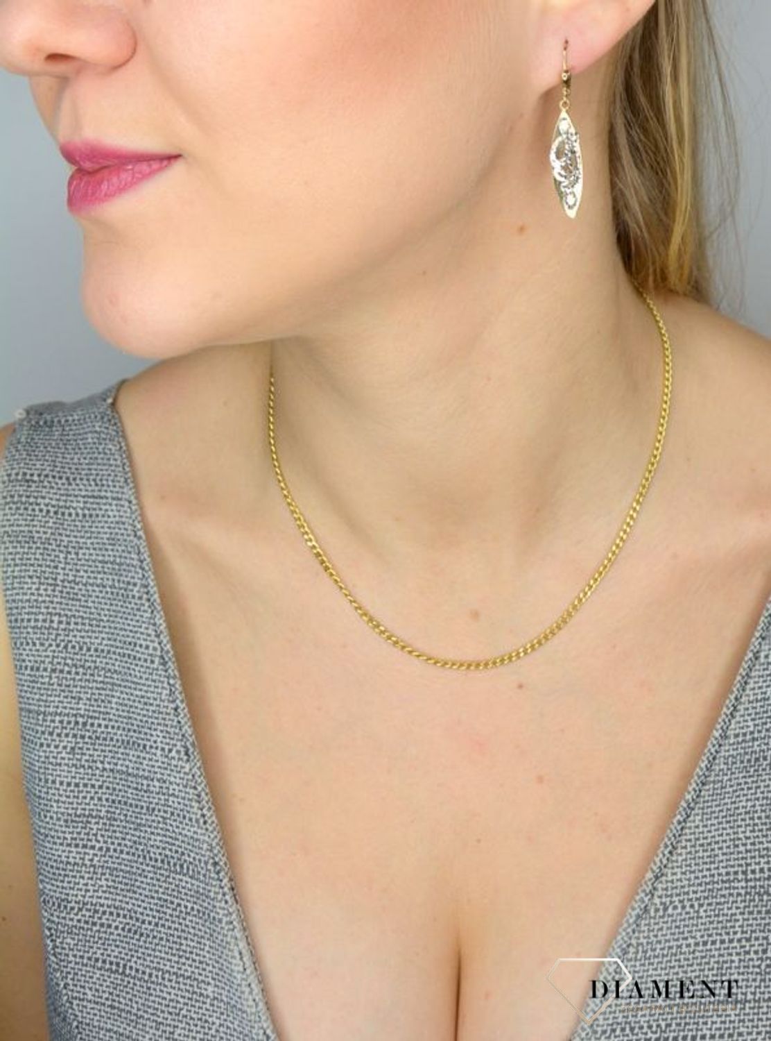 Złote kolczyki 333 wiszące zdobione blaszki DIA-KLC-1405-333.jpg