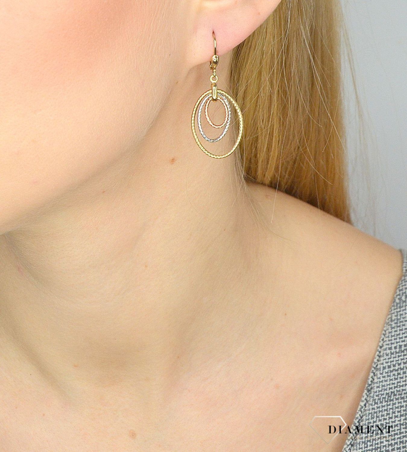 Złote kolczyki 333 wiszące trzykolorowe kółka DIA-KLC-1406-333.jpg