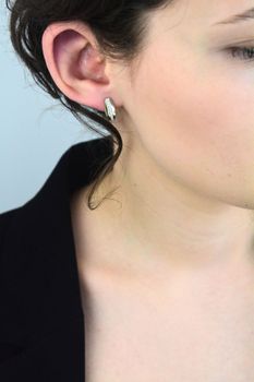 Kolczyki złote 333 łezki z cyrkoniami – eleganckie (4).jpg