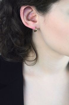 Złote kolczyki kółka 333 angielskie zapięcie 11 mm (3).jpg
