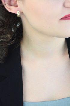 Kolczyki złote diamentowane 375 – eleganckie 14 mm, 1,00 g ✨💛 (2).jpg