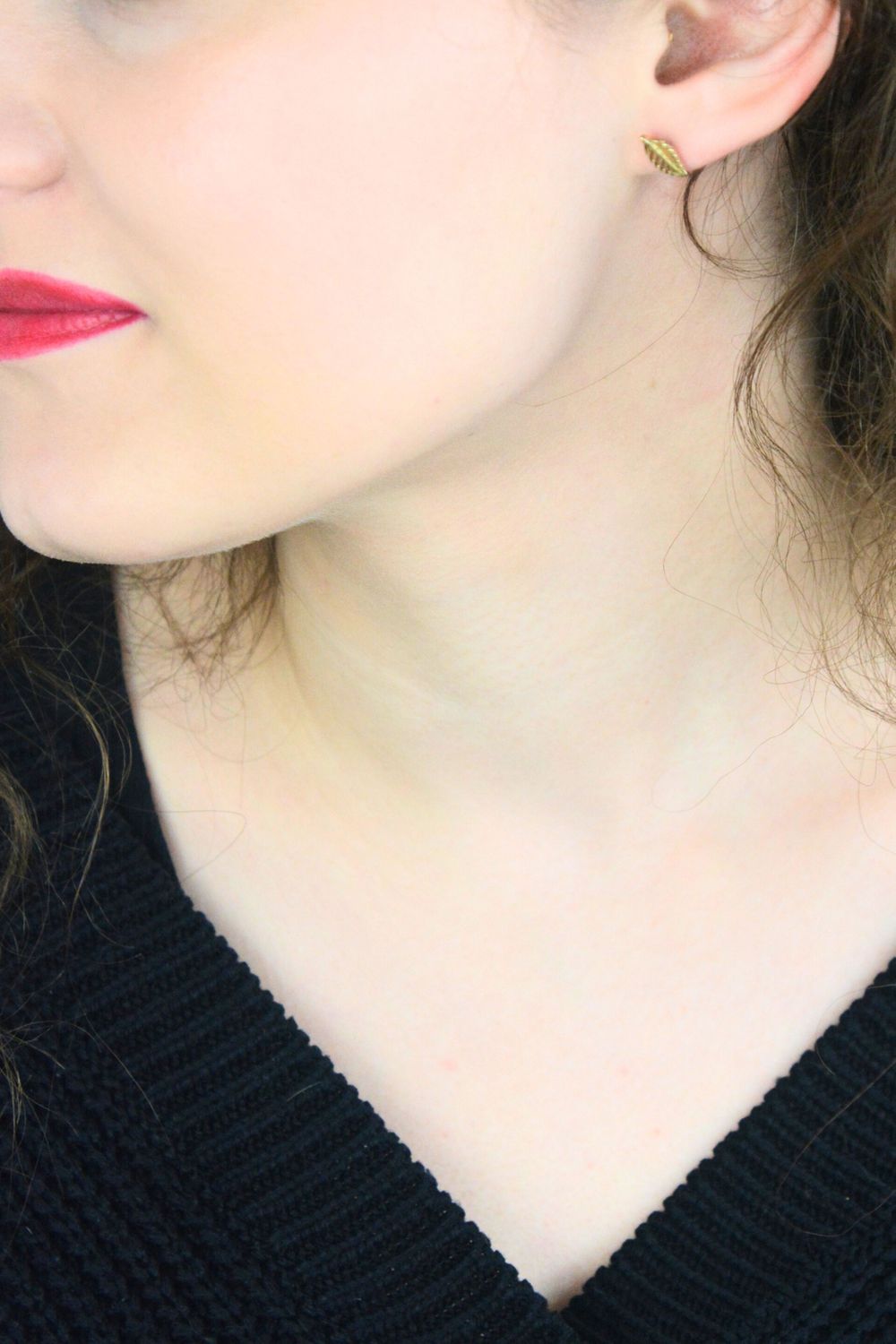 Złote kolczyki ażurowe liście 333 – elegancja i lekkość.jpg