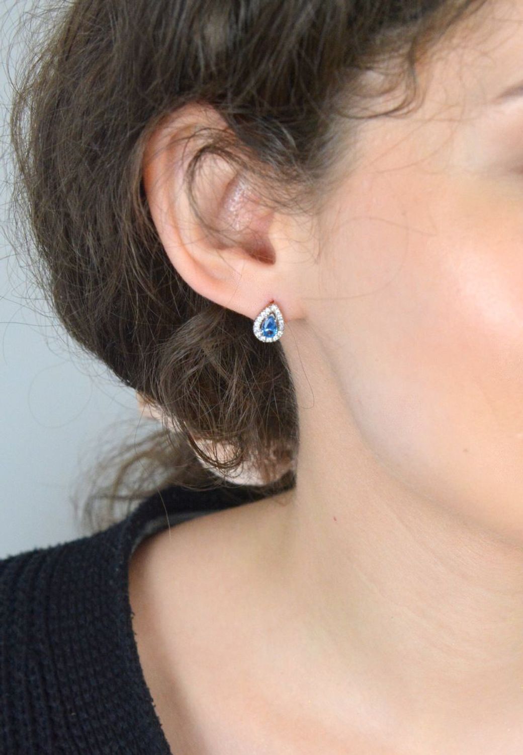 Kolczyki złote łezki z niebieskimi i białymi cyrkoniami pr 333, DIA-KLC-1654-333 Au.jpg