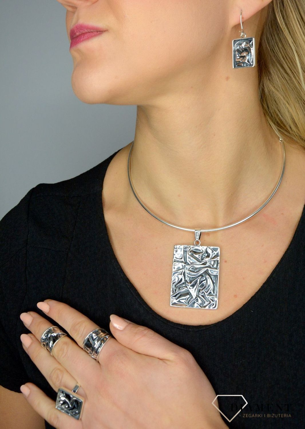 Srebrne kolczyki na bigiel gniecione blaszki DIA-KLC-1710-925.jpg