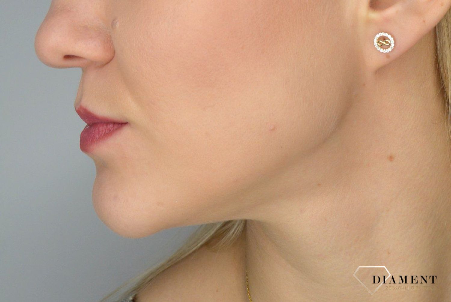 Złote kolczyki celebrytki 585 nieskończoność.jpg