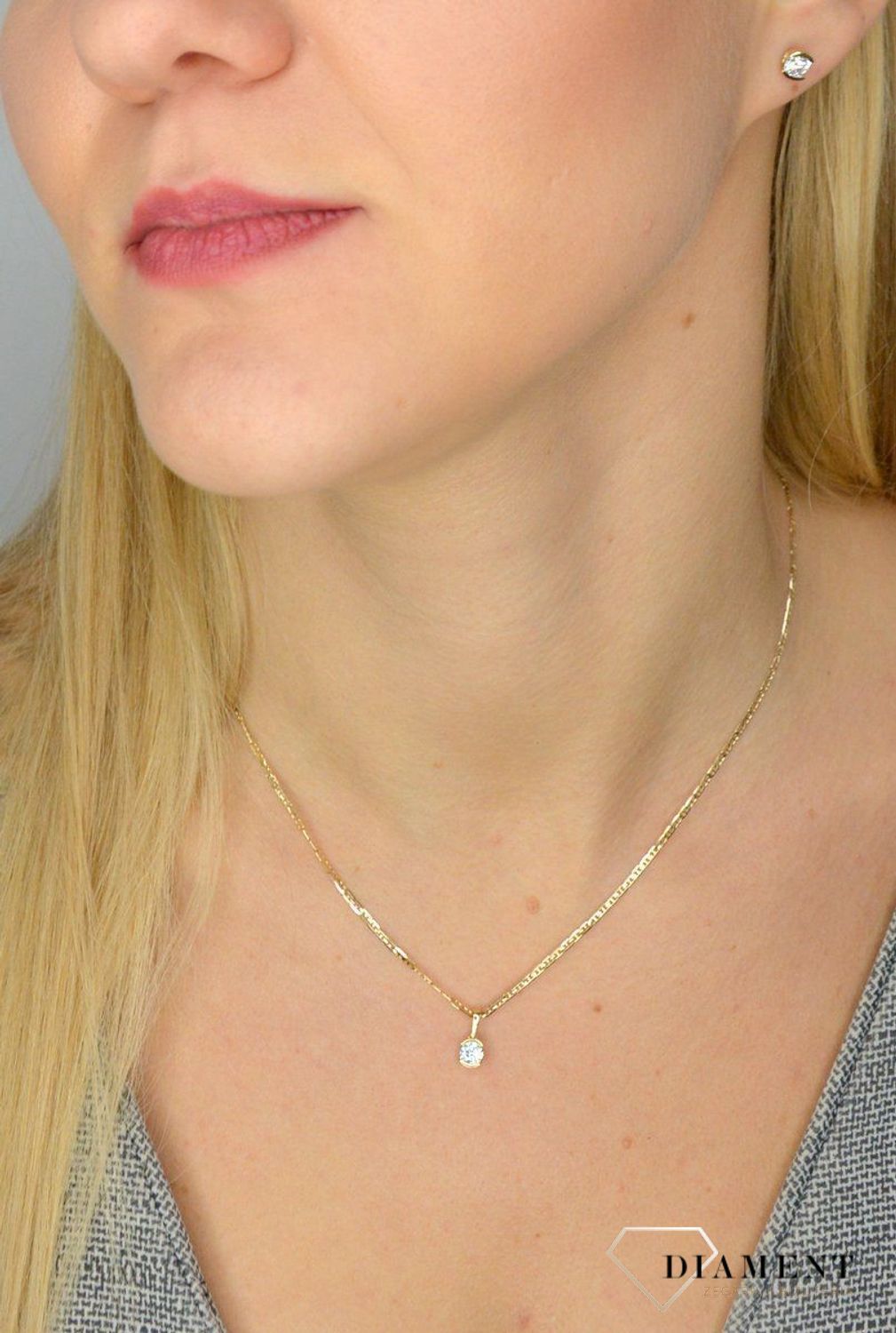 Złote kolczyki 585 cyrkonia, klasyczne piękno DIA-KLC-1742-585.jpg