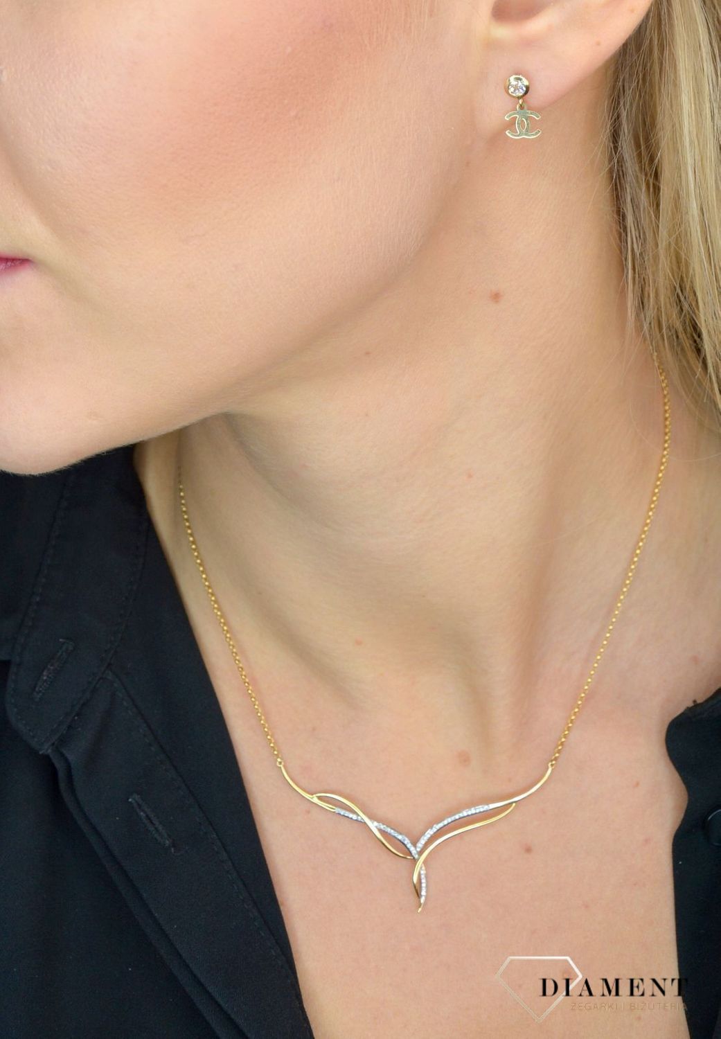 Złote kolczyki 585 wiszące 'Chanelki' z cyrkonią DIA-KLC-1745-585.jpg