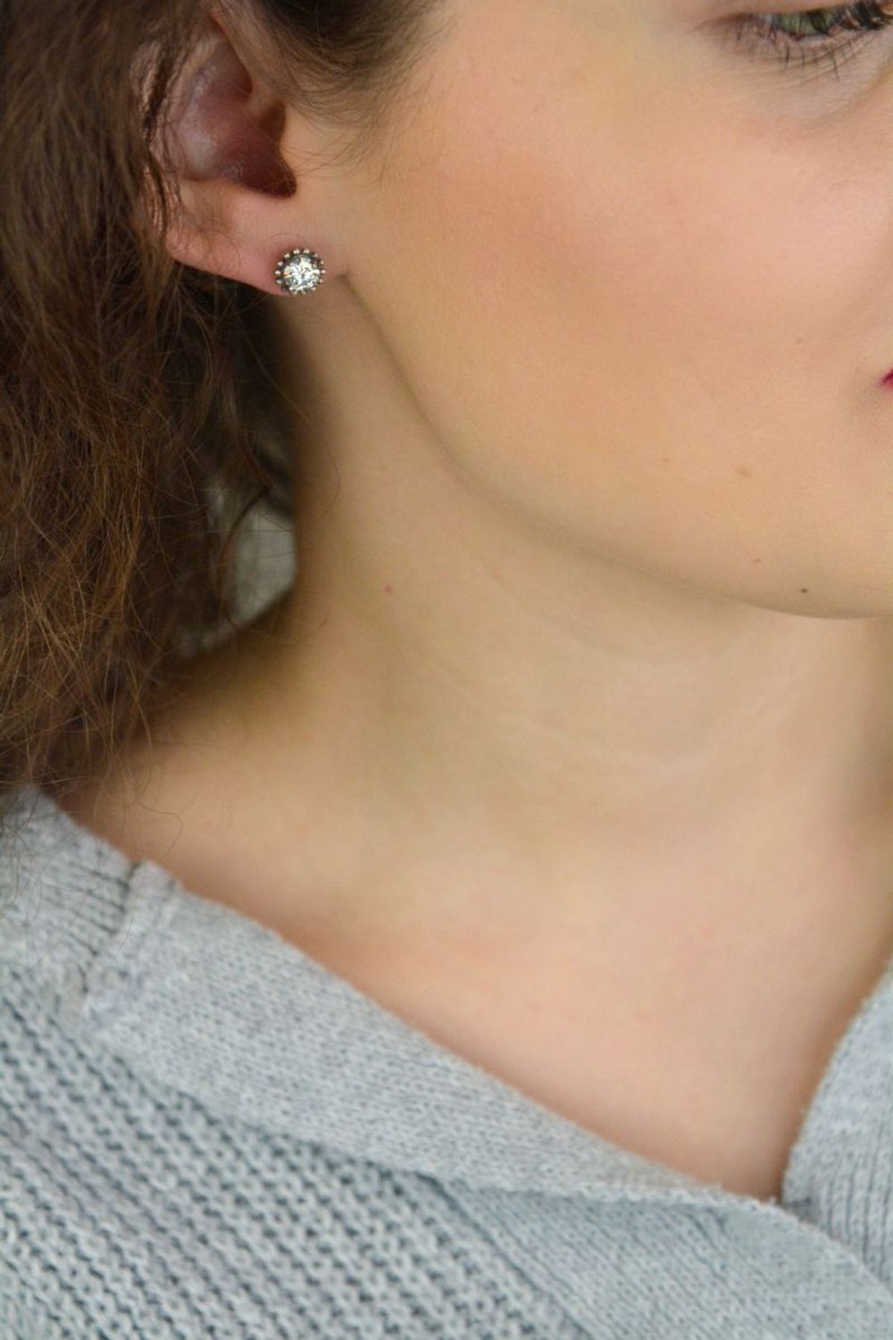 Kolczyki srebrne 925 DIA-KLC-2009-925 okrągłe z cyrkonią – 8 mm, zapięcie na sztyft.jpg