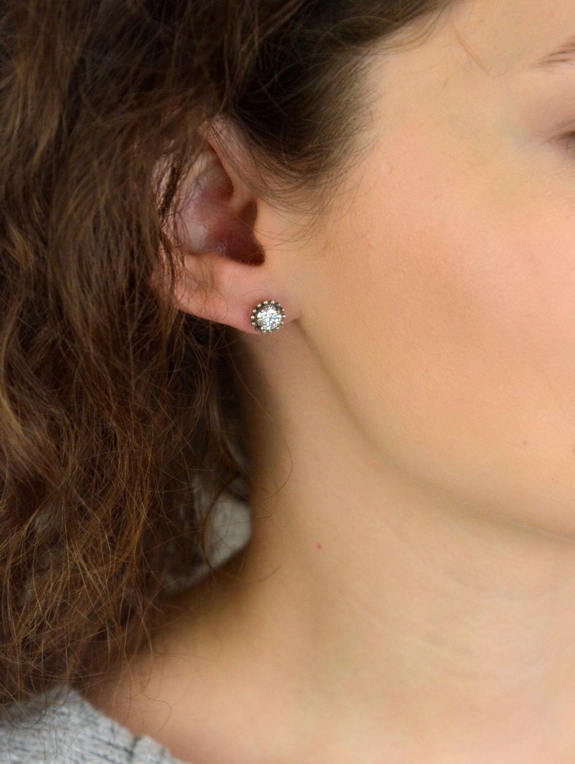 Kolczyki srebrne 925 DIA-KLC-2009-925 okrągłe z cyrkonią – 8 mm, zapięcie na sztyft.jpg