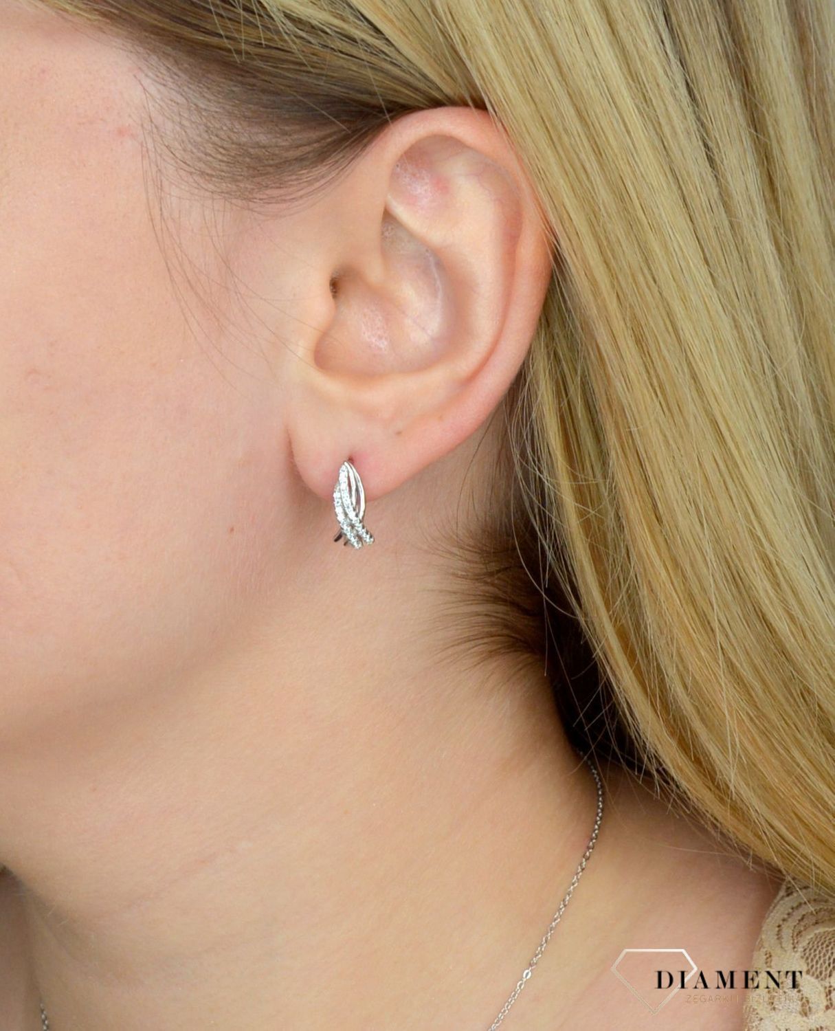 Srebrne kolczyki 925 ozdobione cyrkonią DIA-KLC-2029-925.jpg