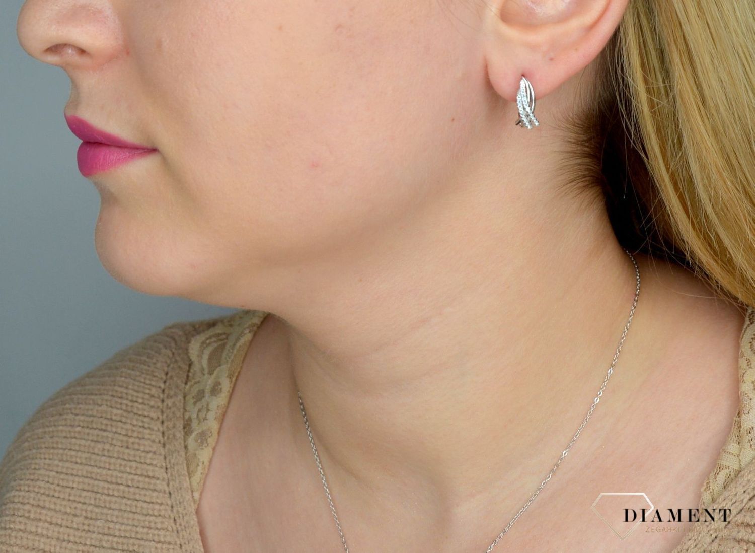 Srebrne kolczyki 925 ozdobione cyrkonią DIA-KLC-2029-925.jpg