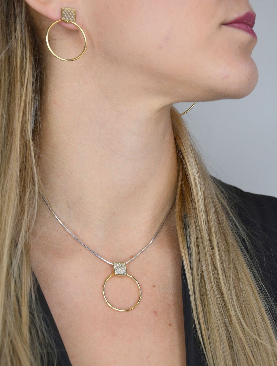 Złote kolczyki wiszące 585 'geometryczne koła' DIA-KLC-205574-585.jpg