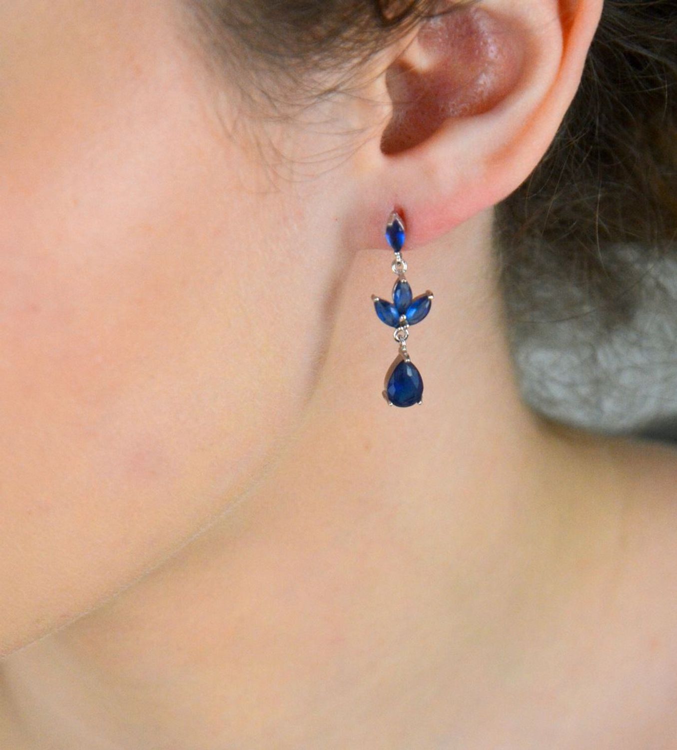 Kolczyki srebrne wiszące szafirowe cyrkonie DIA-KLC-2121-925.jpg