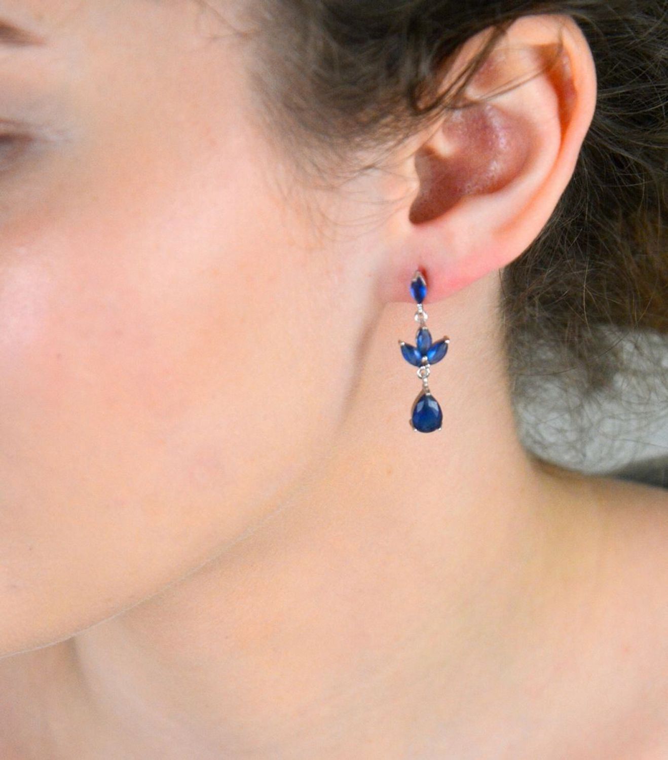 Kolczyki srebrne wiszące szafirowe cyrkonie DIA-KLC-2121-925.jpg