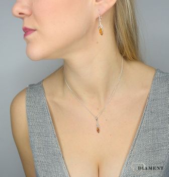 Srebrne kolczyki z bursztynem DIA-KLC-2160K-925 (1).JPG