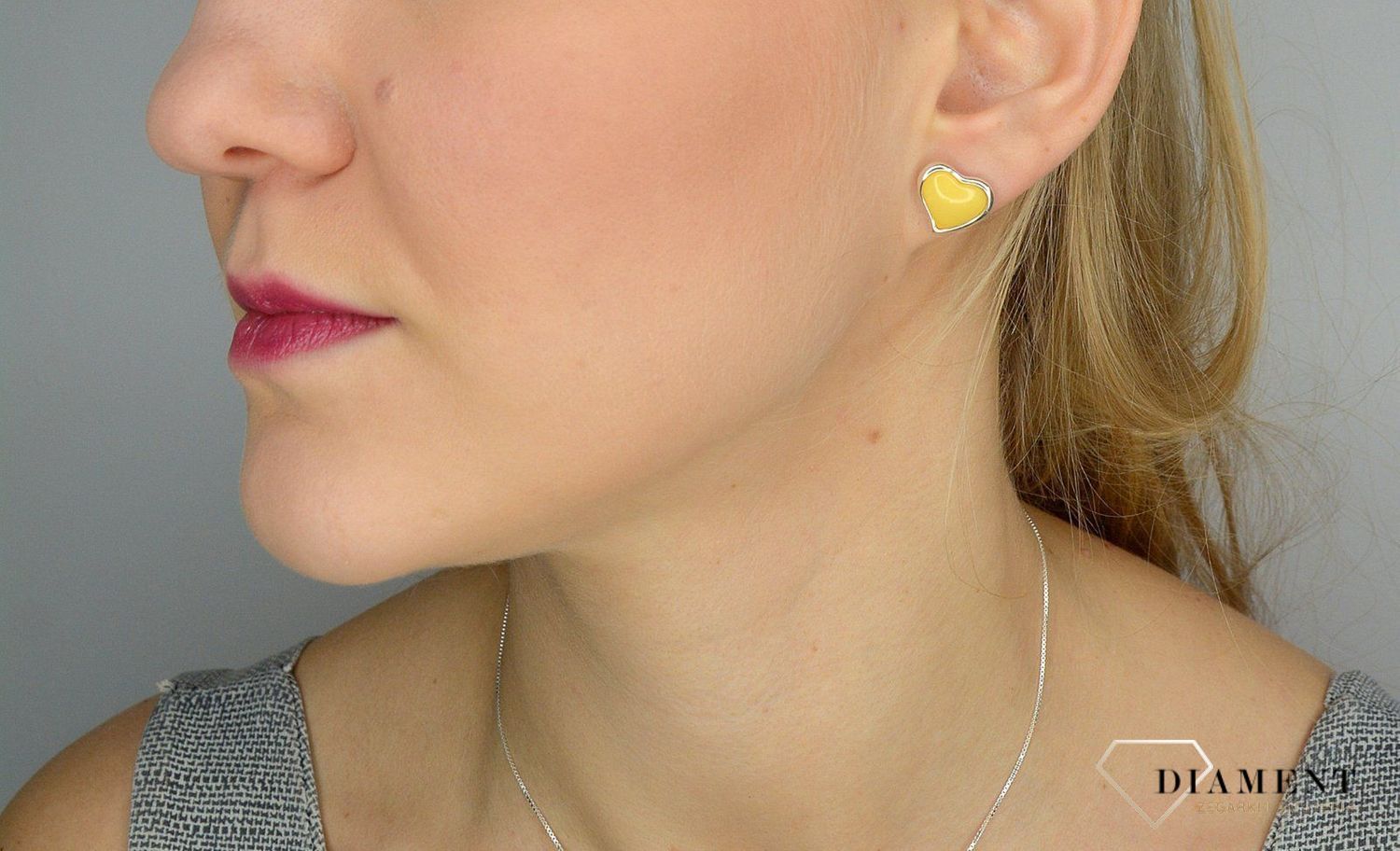 Kolczyki srebrne bursztyn serca w mlecznym kolorze DIA-KLC-2241-925.jpg