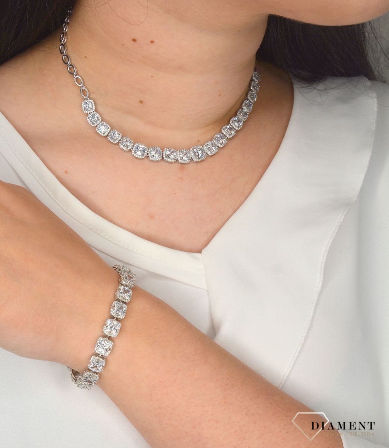 Srebrne kolczyki długie cyrkonie 'Komplet biżuterii ślubnej' DIA-KLC-2401-925.jpg