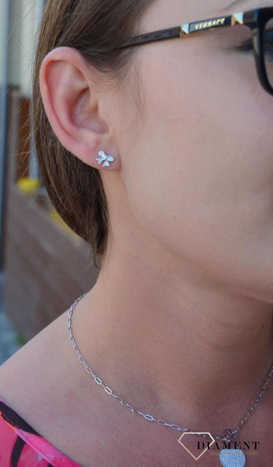 Srebrne kolczyki kokardka z cyrkonią DIA-KLC-2439-925.jpg