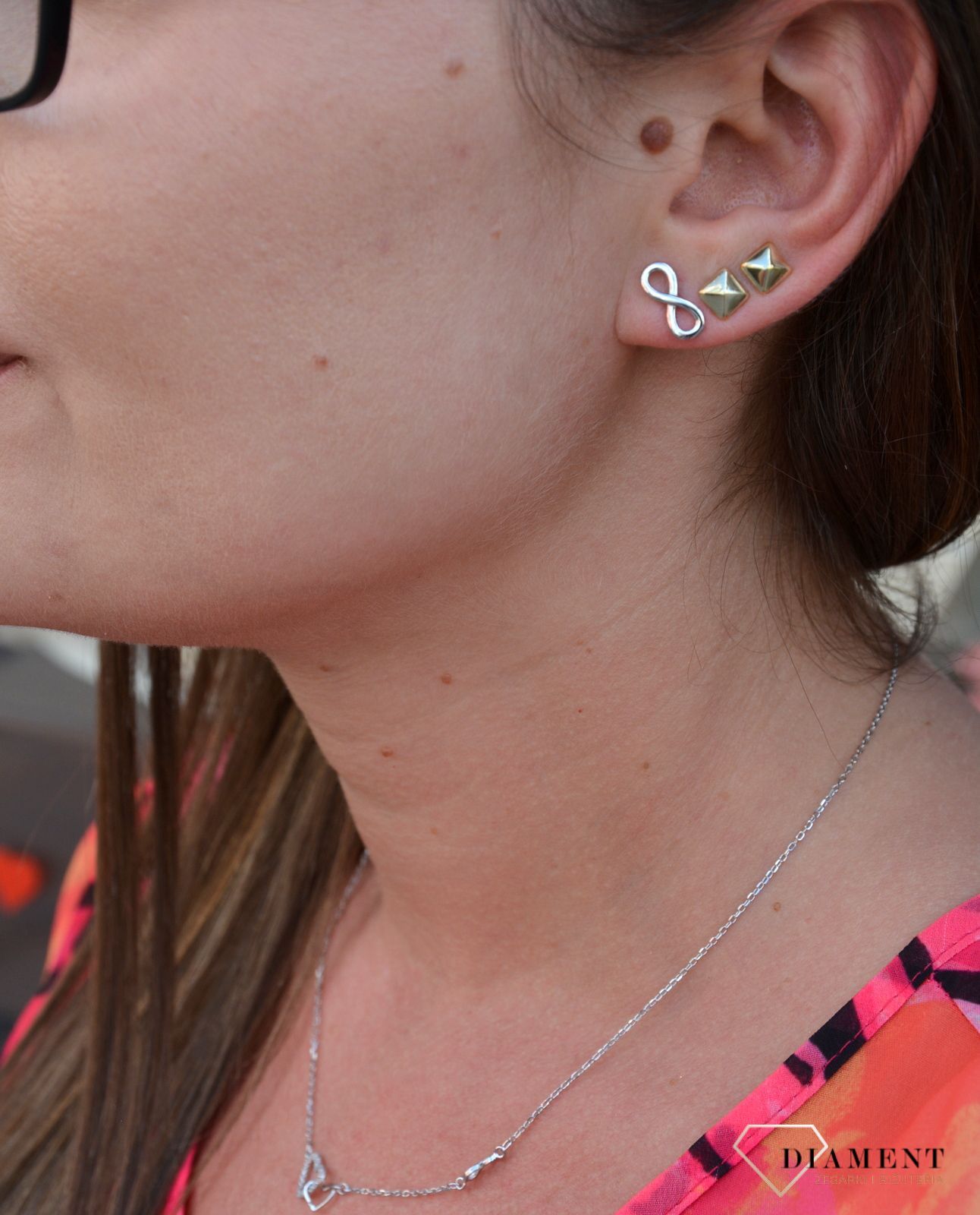 Srebrne kolczyki gładki znak nieskończoności DIA-KLC-2452-925.jpg