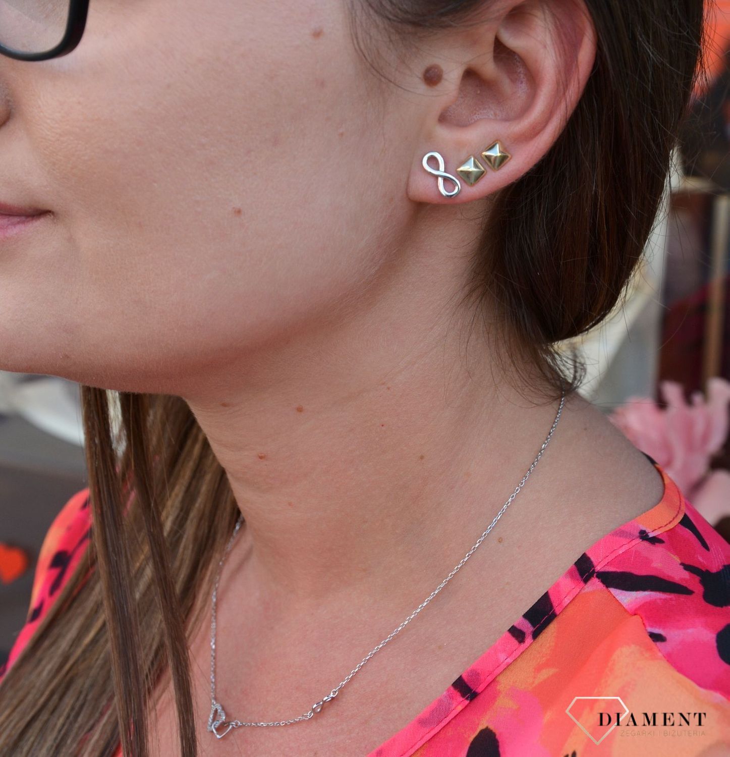 Srebrne kolczyki gładki znak nieskończoności DIA-KLC-2452-925.jpg