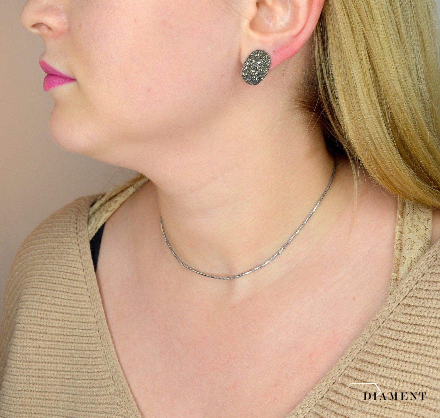 Kolczyki srebrne z markazytami 925 na zatrzask.jpg