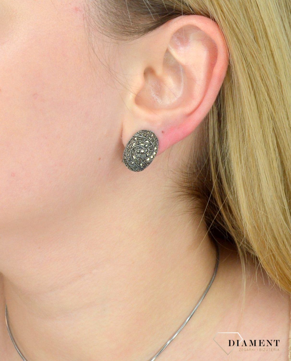 Kolczyki srebrne z markazytami 925 na zatrzask.jpg