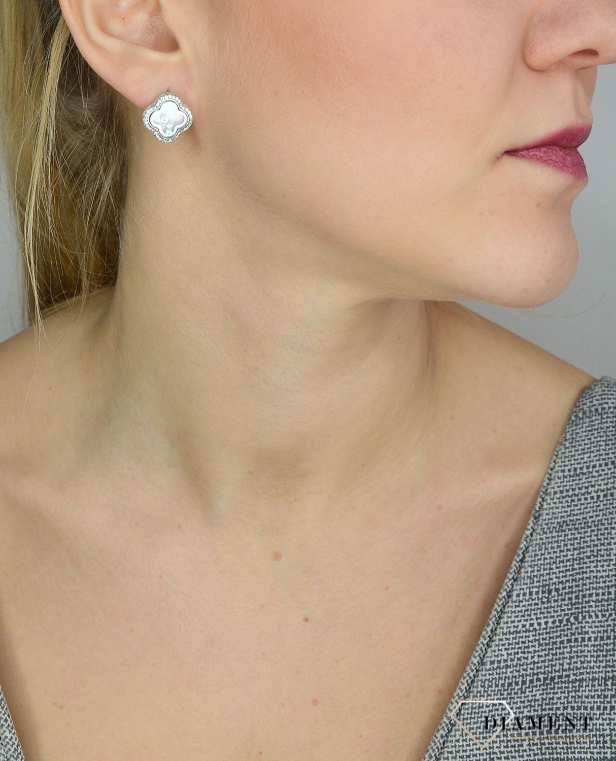 Srebrne kolczyki 925 koniczynka z cyrkoniami DIA-KLC-2544-925.jpg