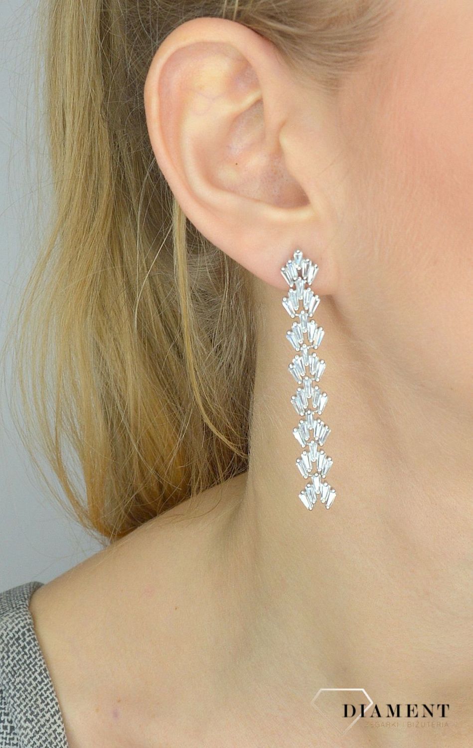 Srebrne kolczyki 925 wiszące z cyrkonią DIA-KLC-2555-925.jpg