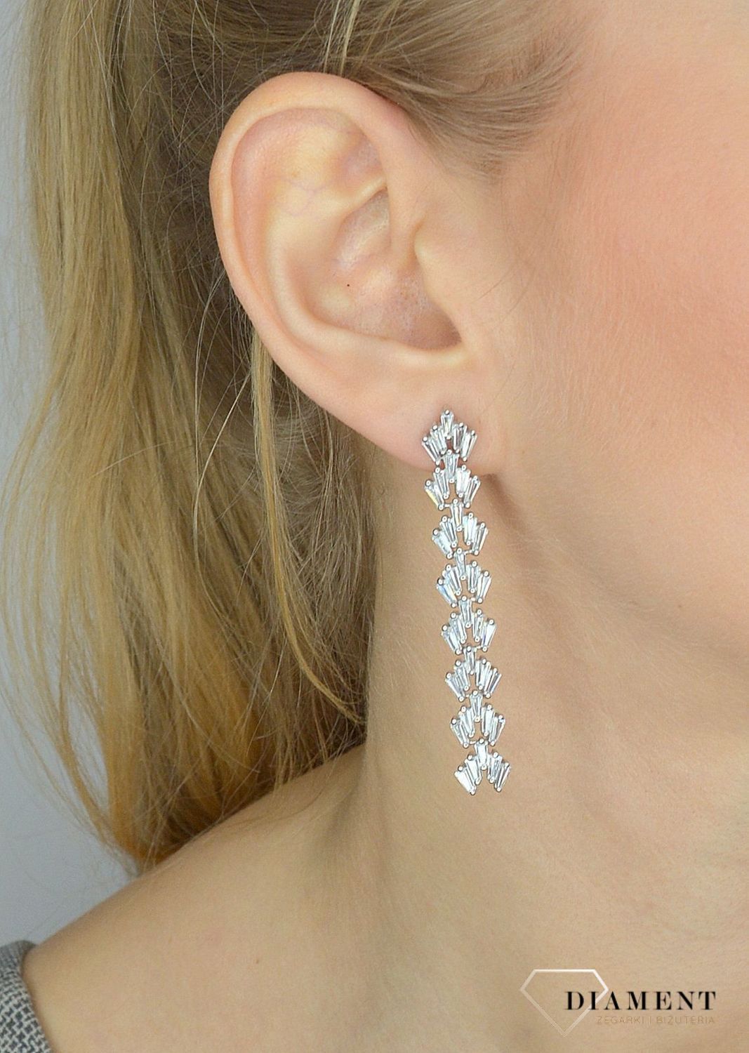 Srebrne kolczyki 925 wiszące z cyrkonią DIA-KLC-2555-925.jpg