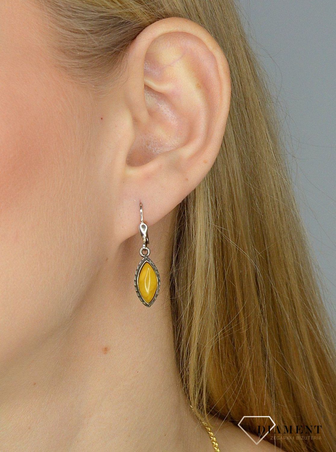 Srebrne kolczyki bursztyn łezki DIA-KLC-2571-925.jpg