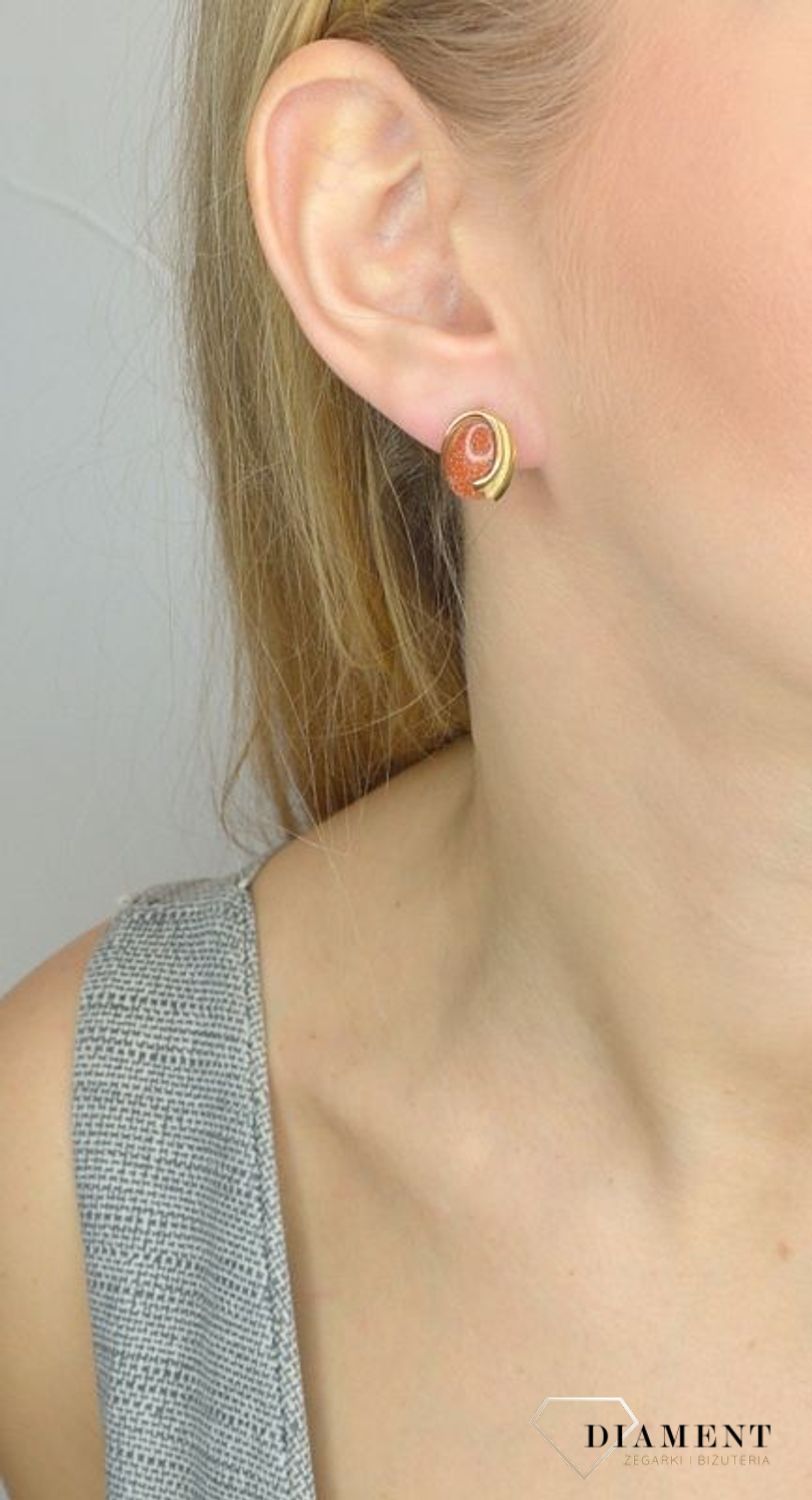 Złote kolczyki Diament 585 z piaskiem pustyni DIA-KLC-2589-585.jpg